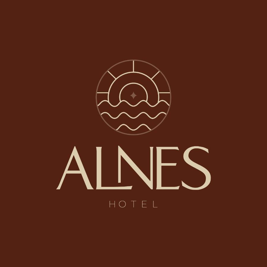 Alnes Hotel ซารานเดอ ภายนอก รูปภาพ