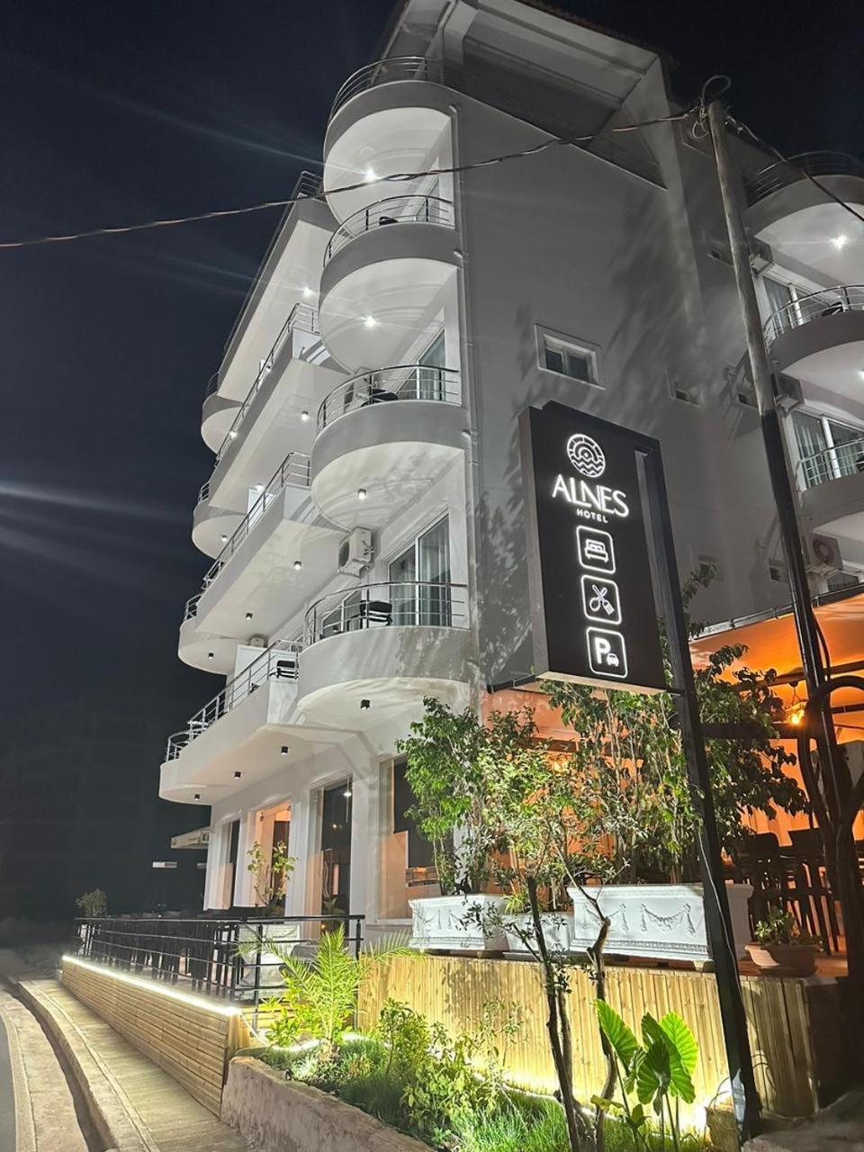 Alnes Hotel ซารานเดอ ภายนอก รูปภาพ